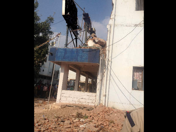 ಕಟ್ಟಡ ಖಾಲಿ ಮಾಡಲು ಸೂಚನೆ ನೀಡಲಾಗಿತ್ತು