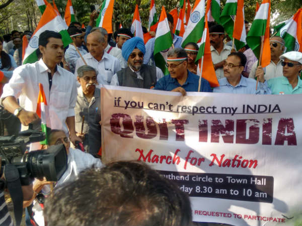 ಪಕ್ಷಾತೀತವಾದ ಶಾಂತಿಯುತ ಹೋರಾಟ