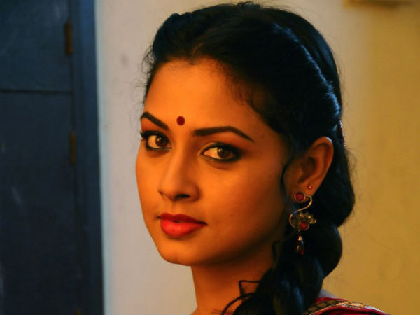 ಪೂಜಾ ಉಮಾಶಂಕರ್ ಗೆ ಲಂಕಾದಲ್ಲಿ ಗುಡಿ ಪೂಜಾ ಉಮಾಶಂಕರ್ ಗೆ ಲಂಕಾದಲ್ಲಿ ಗುಡಿ