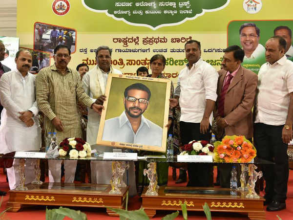 ಹೆಲ್ಮೆಟ್ ಕಡ್ಡಾಯಗೊಳಿಸಲಾಗಿದೆ