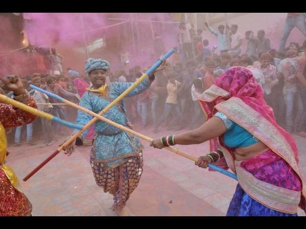 ಲಾಠ್ಮಾರ್ ಹೋಳಿಯ ಹಿನ್ನೆಲೆ ಏನು?