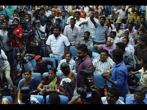 ಪೊಲೀಸ್ ವಶಕ್ಕೆ