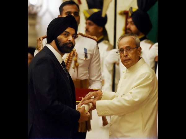 ಪದ್ಮಶ್ರೀ ಪ್ರಶಸ್ತಿ ಪಡೆದ ಅಜಯ್ ಪಾಲ್ ಸಿಂಗ್ ಪದ್ಮಶ್ರೀ ಪ್ರಶಸ್ತಿ ಪಡೆದ ಅಜಯ್ ಪಾಲ್ ಸಿಂಗ್