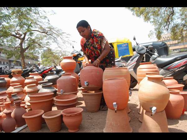  ಮುಂದೆ ಹೇಂಗ್ರೀಪಾ...!