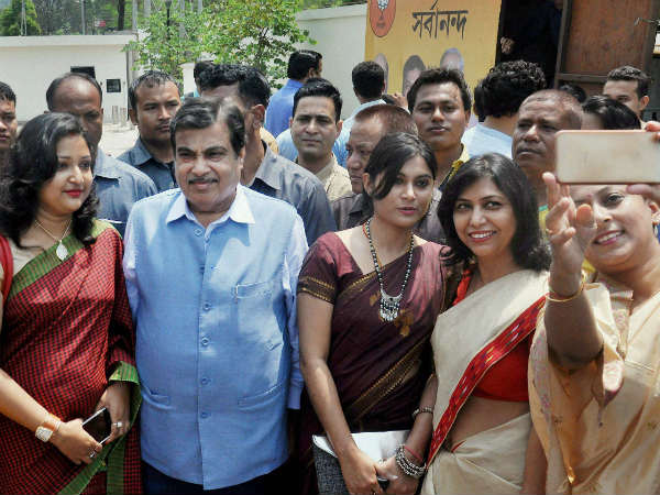 ಸೆಲ್ಫಿ ಸಂಭ್ರಮ