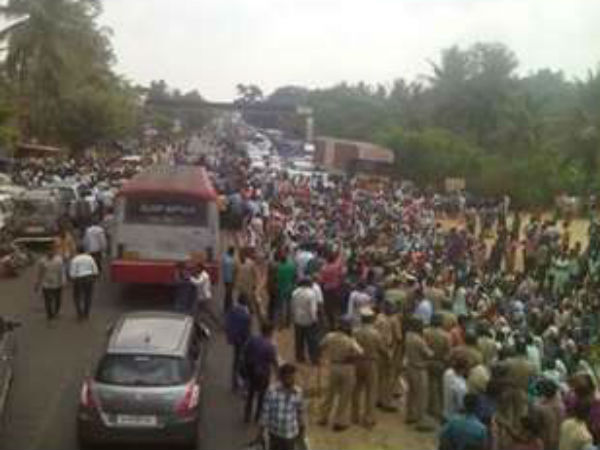 ನಾಗರಿಕರ ಆಕ್ರೋಶ ನಾಗರಿಕರ ಆಕ್ರೋಶ