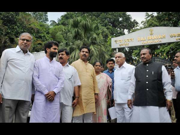 ಬಿಜೆಪಿ ದಂಡು