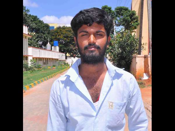 Hassan : A Woman gives birth to a 7.5 kilogram baby girl, both mother and baby are fine. 