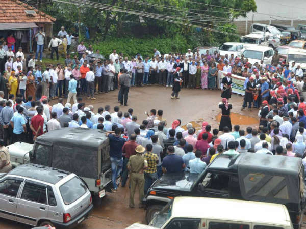 ದೇವಟ್ ಪರಂಬುವಿನಲ್ಲಿ ಬಂದೋಬಸ್ತ್