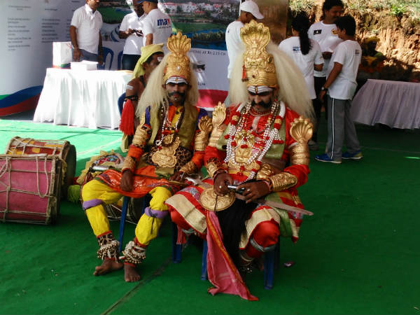 ಮೂರು ವಿಭಾಗದ ಸ್ಪರ್ಧೆ