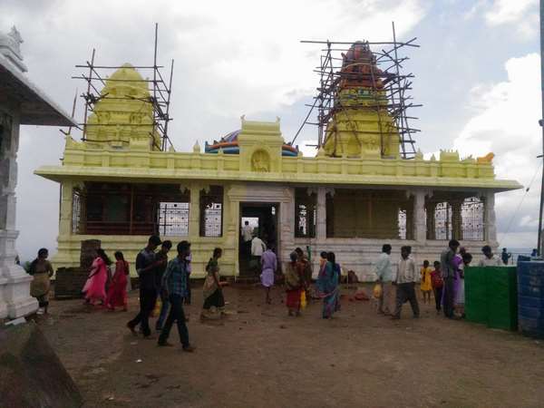 ಆಕ್ಷೇಪವಿದ್ದರೂ ನಿಲ್ಲದ ಕುರಿ, ಕೋಳಿ ಬಲಿ