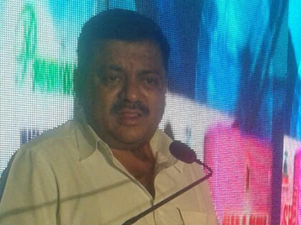 ಅಪ್ಪನ ಬದಲು ಮಗನಿಗೆ ಸಚಿವ ಪಟ್ಟ