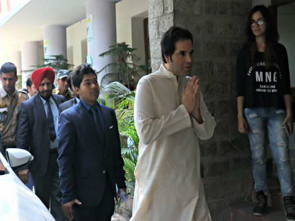 ರಾಜ್ಯ ಘಟಕದಿಂದ ವಿವರಣೆ 