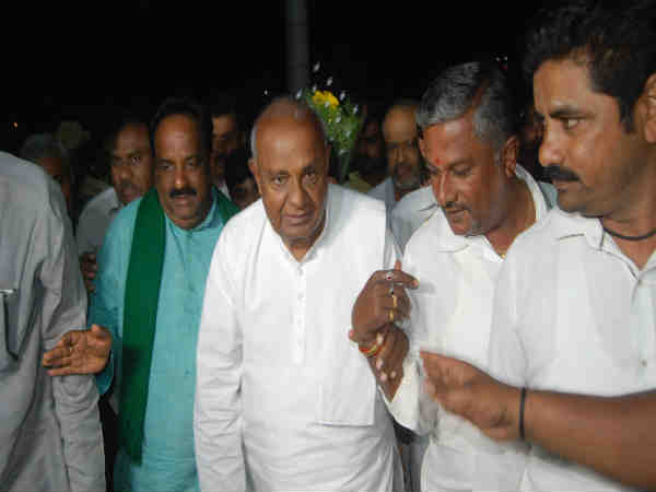 ಯಾರನ್ನೂ ನಂಬಿ ಪಕ್ಷ ಕಟ್ಟಿಲ್ಲ