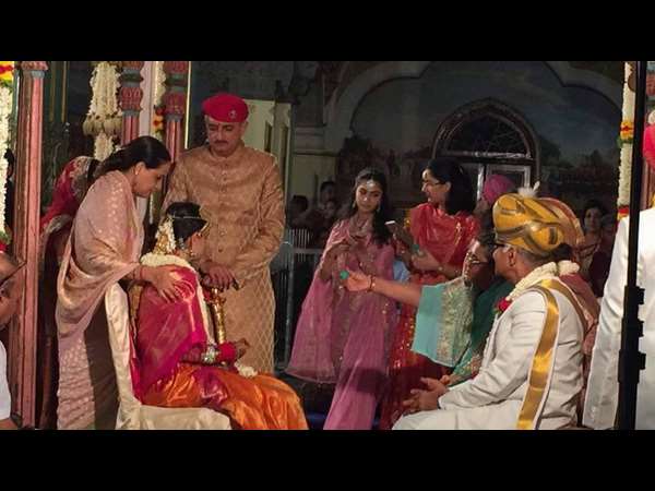 ಹೊರ ರಾಜ್ಯದ ಪ್ರತಿನಿಧಿಗಳು ಹೊರ ರಾಜ್ಯದ ಪ್ರತಿನಿಧಿಗಳು