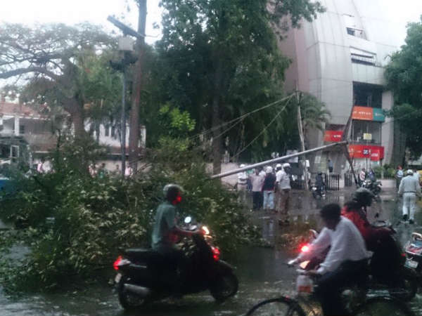 Heavy rain lashes Bengaluru on 1st June