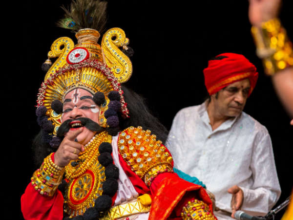 Mesmerizing Yakshasiri, Yakshagana performance in Singapore