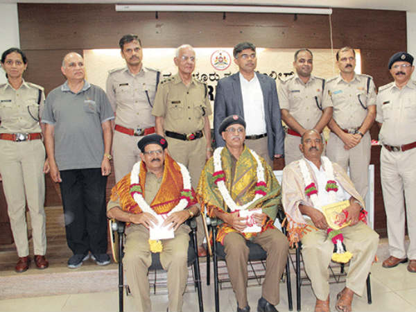 ಪೊಲೀಸ್ ಕಮಿಷನರೇಟ್ ವತಿಯಿಂದ ಸನ್ಮಾನ 