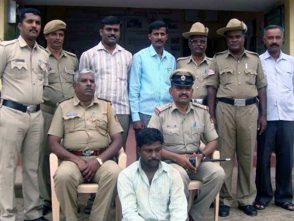 Man arrested for talking obscene with women in Mandya