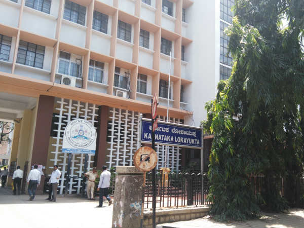 ಹೇಳಿಕೆಗಳ ದಾಖಲೆ ಸಲ್ಲಿಕೆ