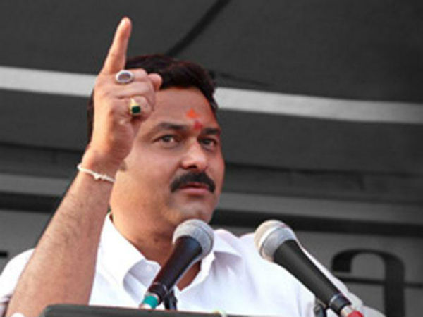 5. ಸಂಜಯ್ ಪಾಠಕ್