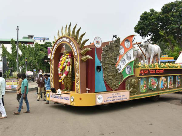 ರಥಯಾತ್ರೆಗಾಗಿ ವಿಶೇಷ ವಾಹನ 