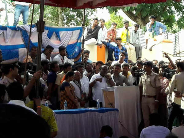 'ಪ್ರಾಮಾಣಿಕರಾಗಿ ಇರುತ್ತಾರೆ ಎಂದು ಏನು ಗ್ಯಾಂಟಿ'