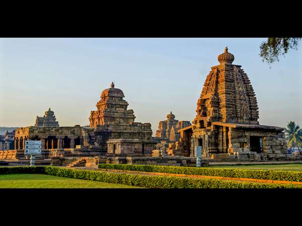 ದೇಗುಲಗಳ ಸಮೂಹ