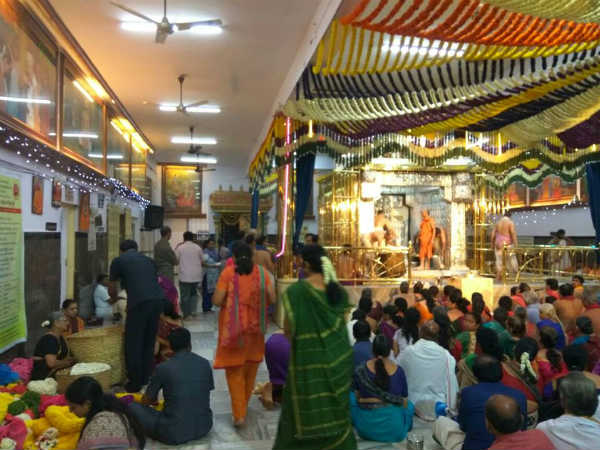 ಇಲ್ಲಿಯೂ ಮ್ಯಾನೇಜರ್ ಇಲ್ಲಿಯೂ ಮ್ಯಾನೇಜರ್