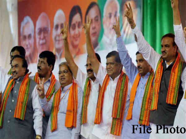 ಹಿರಿಯ ಮುಖಂಡರು 