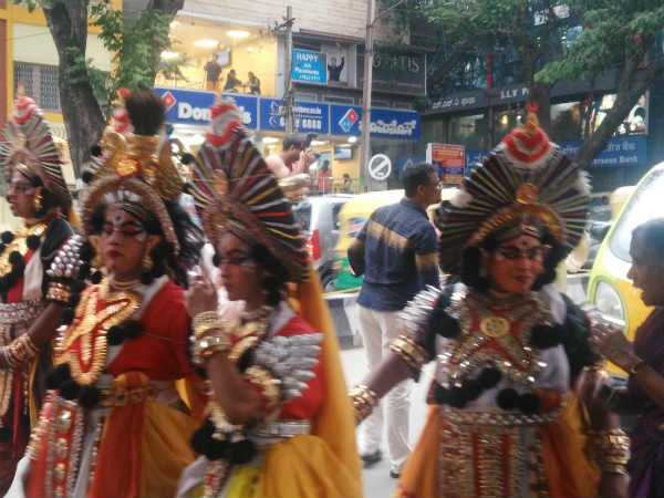 ಯಕ್ಷಗಾನ ವೇಷಧಾರಿಗಳು