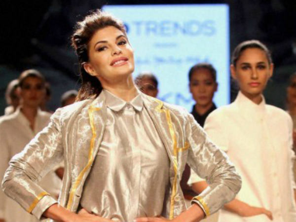 ಏನ್ ಚಂದ ಕಾಣ್ತೀಯಲ್ಲೇ.. ಏನ್ ಚಂದ ಕಾಣ್ತೀಯಲ್ಲೇ..