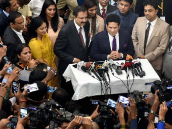 ಸುಮ್ನಿರಿ, ಸಚಿನ್ ಮಾತಾಡ್ತಿದಾರೆ.. ಸುಮ್ನಿರಿ, ಸಚಿನ್ ಮಾತಾಡ್ತಿದಾರೆ..