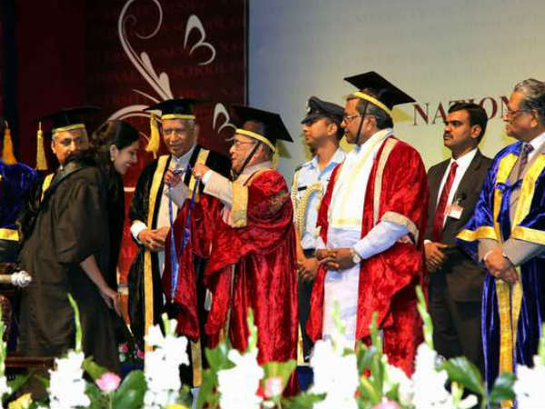 ದೇಶವನ್ನು ಮುನ್ನೆಡೆಸುತ್ತಾರೆ 