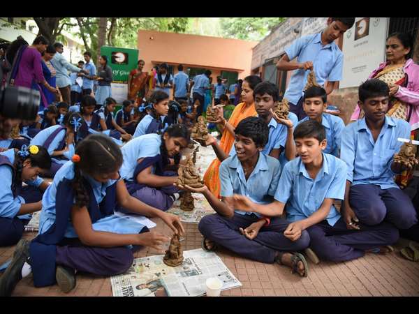 ಮಾದರಿ ಕಾರ್ಯಕ್ರಮ 