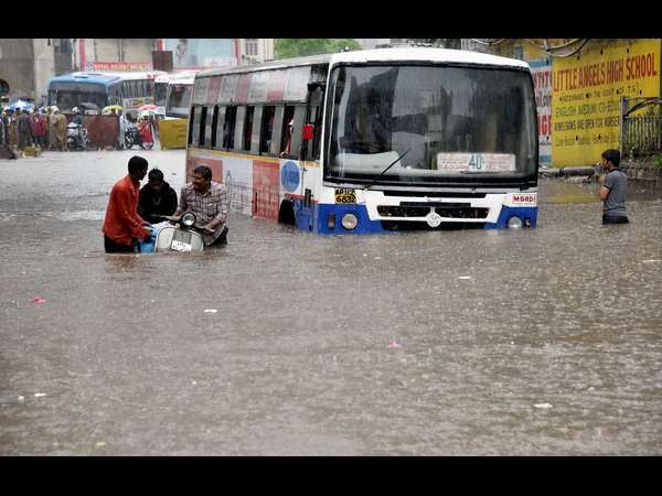  ಸಂಚಾರ ವ್ಯತ್ಯಯ