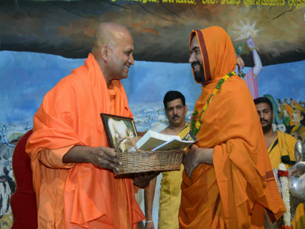 Gochaturmasa religious event, 39th day: Raghaveshwara Seer speech
