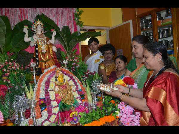 Astrologer confused people about celebration date, Hubballi