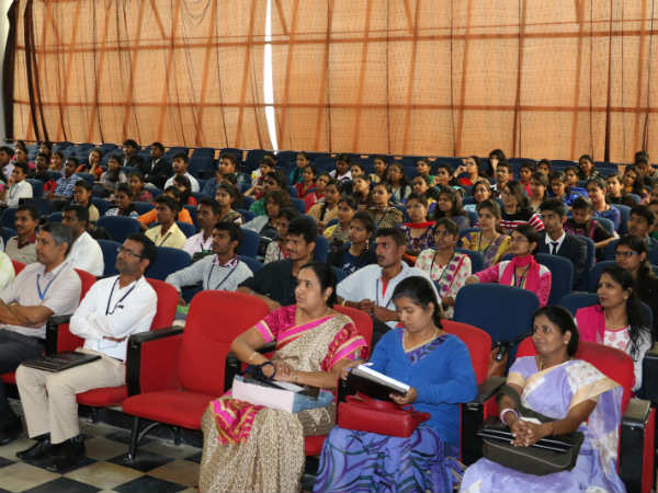 ವಿವಿಧ ಜಿಲ್ಲೆಯ ಉಪನ್ಯಾಸಕರು