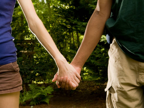 ಭೀತಿ ಬೇಡ, ಎಲ್ಲರೊಂದಿಗೆ ಪ್ರೀತಿ ಇರಲಿ