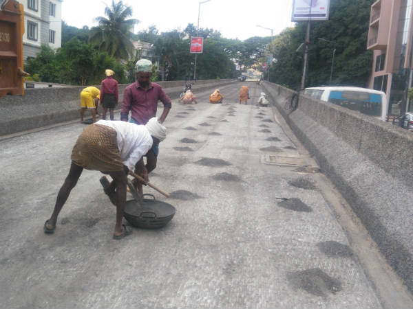 ಪರ್ಯಾಯ ಮಾರ್ಗ ಬಳಸಿ