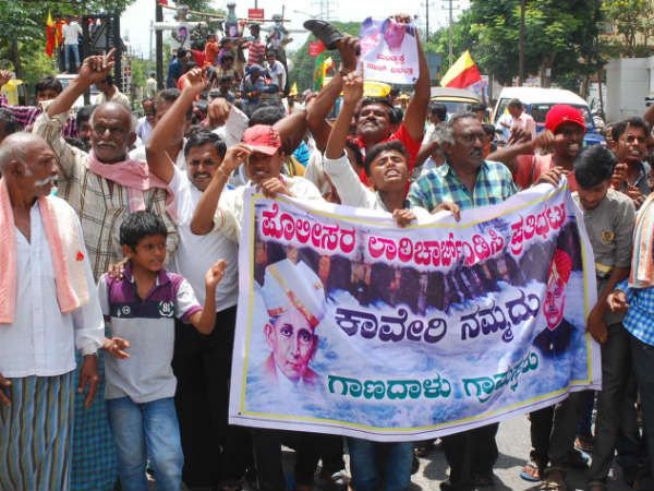 ತಮಿಳ್ನಾಡಿಗೆ ಕಾವೇರಿ ಬಸಿದು ಕೊಡುತ್ತಿದ್ದಾರೆ!