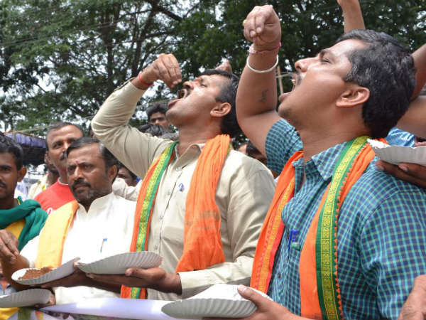 ಜನರ ಬಾಯಿಗೆ ಮಣ್ಣೇ ಗತಿ