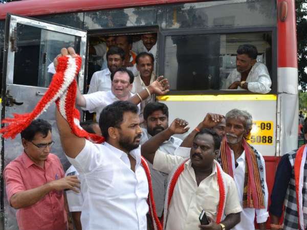 ಟಿಕೆಟ್ ತಗಳಲ್ಲ