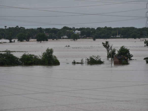ಸಿಕ್ರಿಂದ್ರಬಾದ್-ಗುಂಟೂರು ನಡುವೆ ರೈಲ್ವೆ ಸಂಚಾರ ಸ್ಥಗಿತ