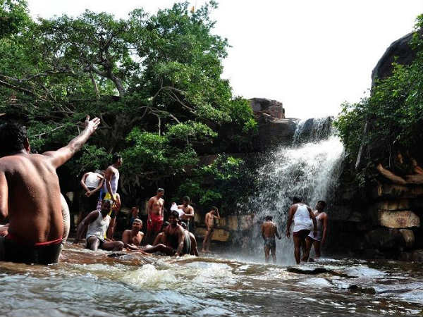 ಕಬ್ಬರಗಿ ಜಲಪಾತಕ್ಕೆ ಹೋಗುವುದು ಹೇಗೆ?