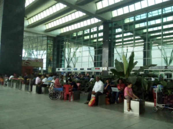 Karnataka bandh for Cauvery : Many stranded at airport