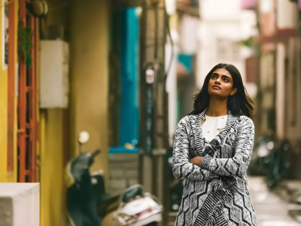 ರಸ್ತೆ ತುಂಬ ಮುಖ ಪರಿಚಯ