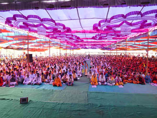 Shapathaparva programme: Raghaveshwara Seer called all Muth to be united