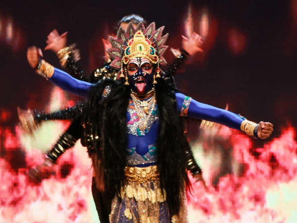 Mesmerizing music and dance at Singara Sammelana